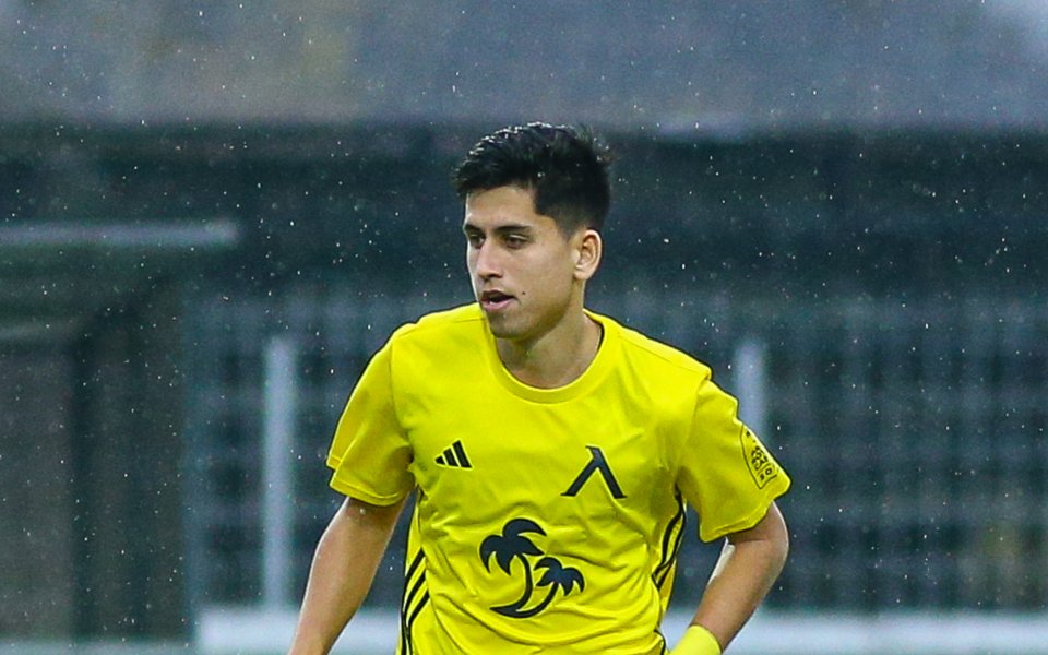 Младият Асен Митков прави приличен сезон до момента с Левски. Асът участва в