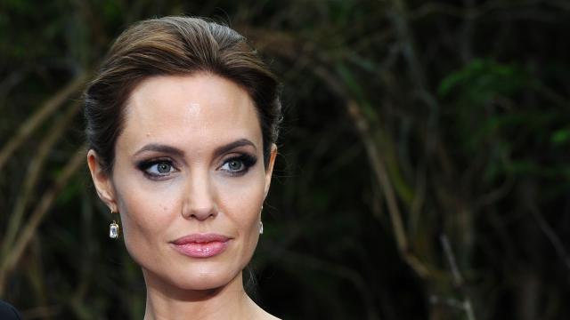 Анджелина Джоли се завръща като Злодеида