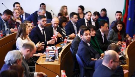 Четвърти опит за избор на председател на СОС