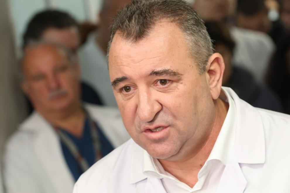 Всички осем пациенти, пострадали тежко при пожара в Кочани, които са