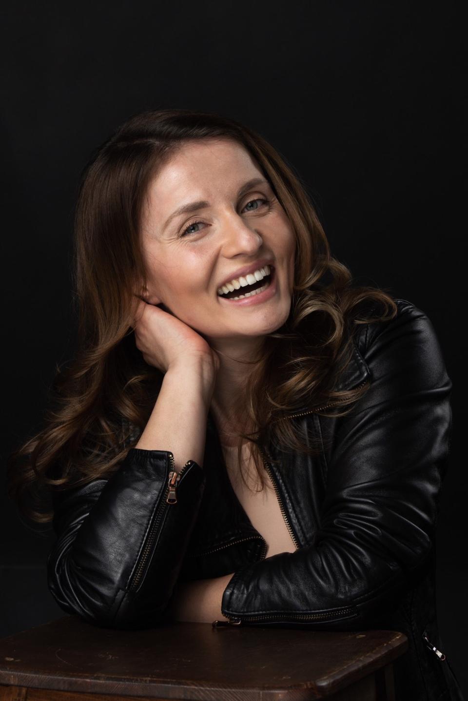  Жаклин Дочева 