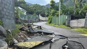Президентът на Сейшелските острови Вавел Рамкалаван обяви извънредно положение след