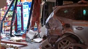 Кола се вряза в магазин в София съобщава Инцидентът