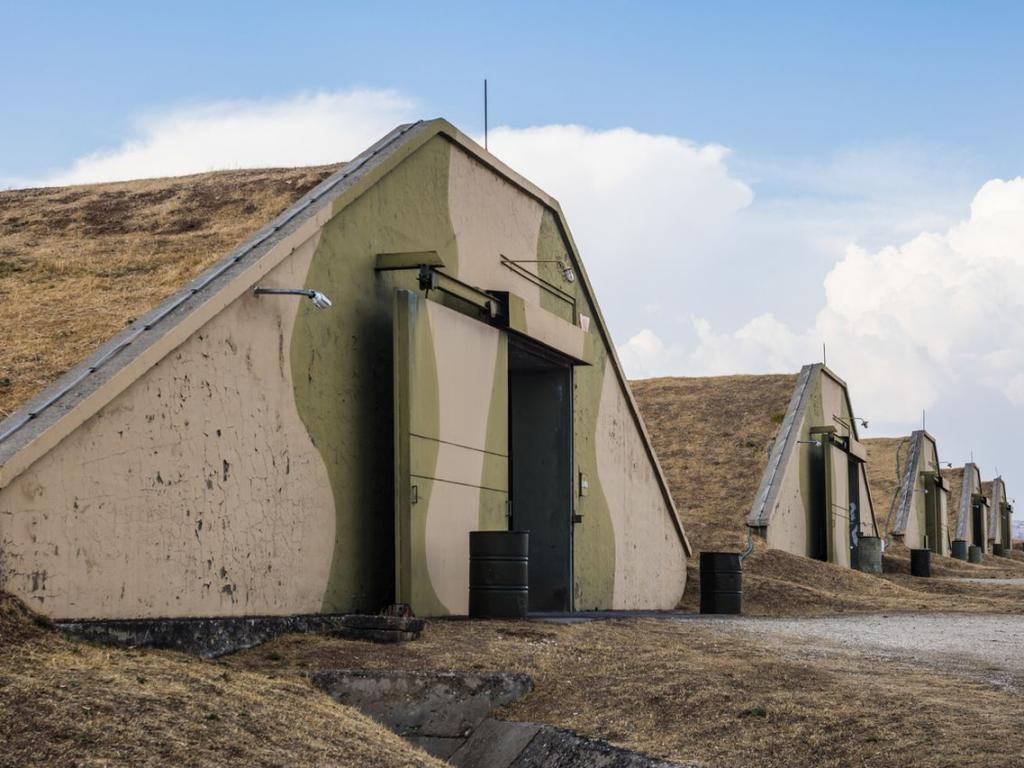 Впланинската верига Блек Хилс в Южна Дакота, бивша военна база,