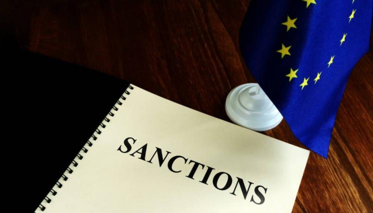 санкции - В ОТГОВОР НА ЗАПЛАХАТА: ЕС наложи санкции на двама лидери на