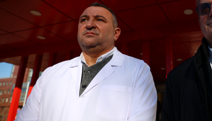 Хинков - ОЧИ В ОЧИ: Хинков отиде при шефа на 