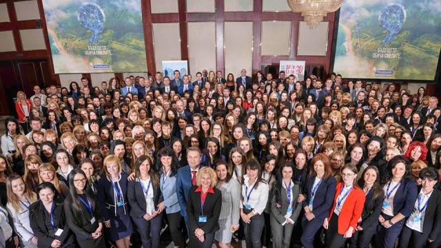 Хората зад успеха са най-добрите посланици на Пощенска банка