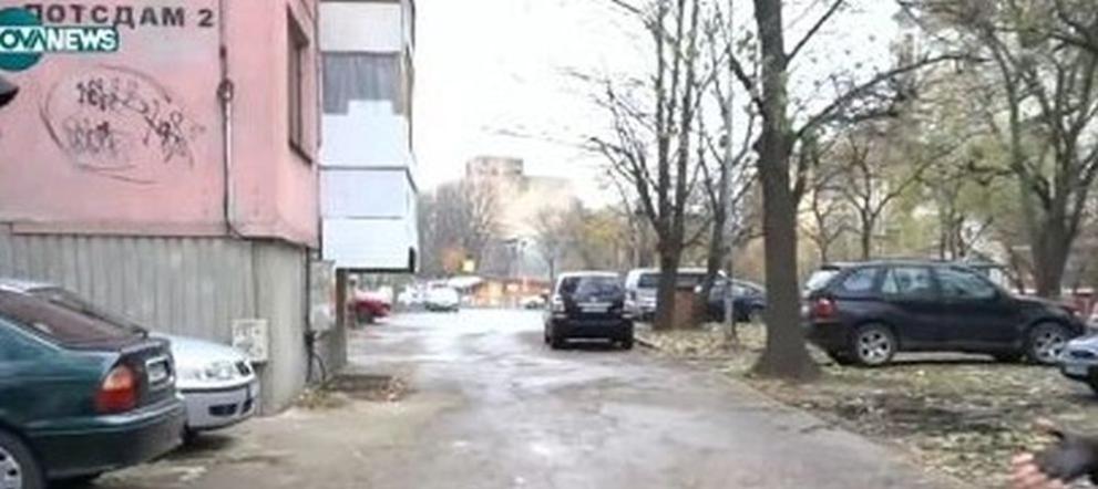 Хора от голям жилищен блок в Русе казват, че след ремонт