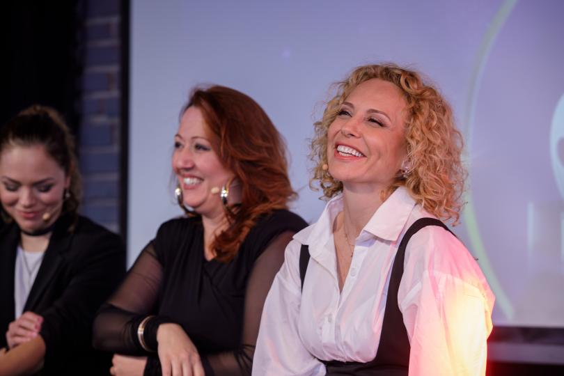 Стефания Колева Милица Гладнишка Йоанна Темелкова Edna