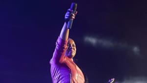 На 36 години почина южноафриканската поп певица Захара съобщиха световни