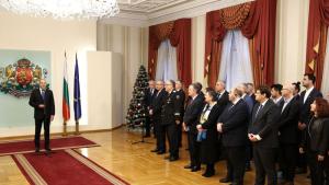 На специална церемония в Гербовата зала президентът Румен Радев връчи