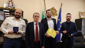 Министърът на здравеопазването проф Христо Хинков връчи награди Посланици на