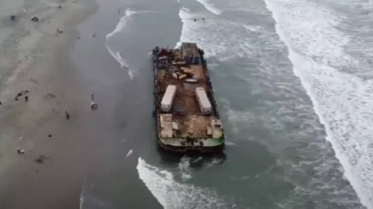 кораб призрак