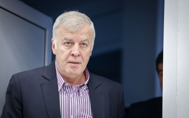 Сираков: Петрис и Краев трябва да си заслужат мястото в Левски