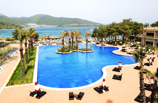 Представители на турската туристическа индустрия предлагат да се преразгледа системата