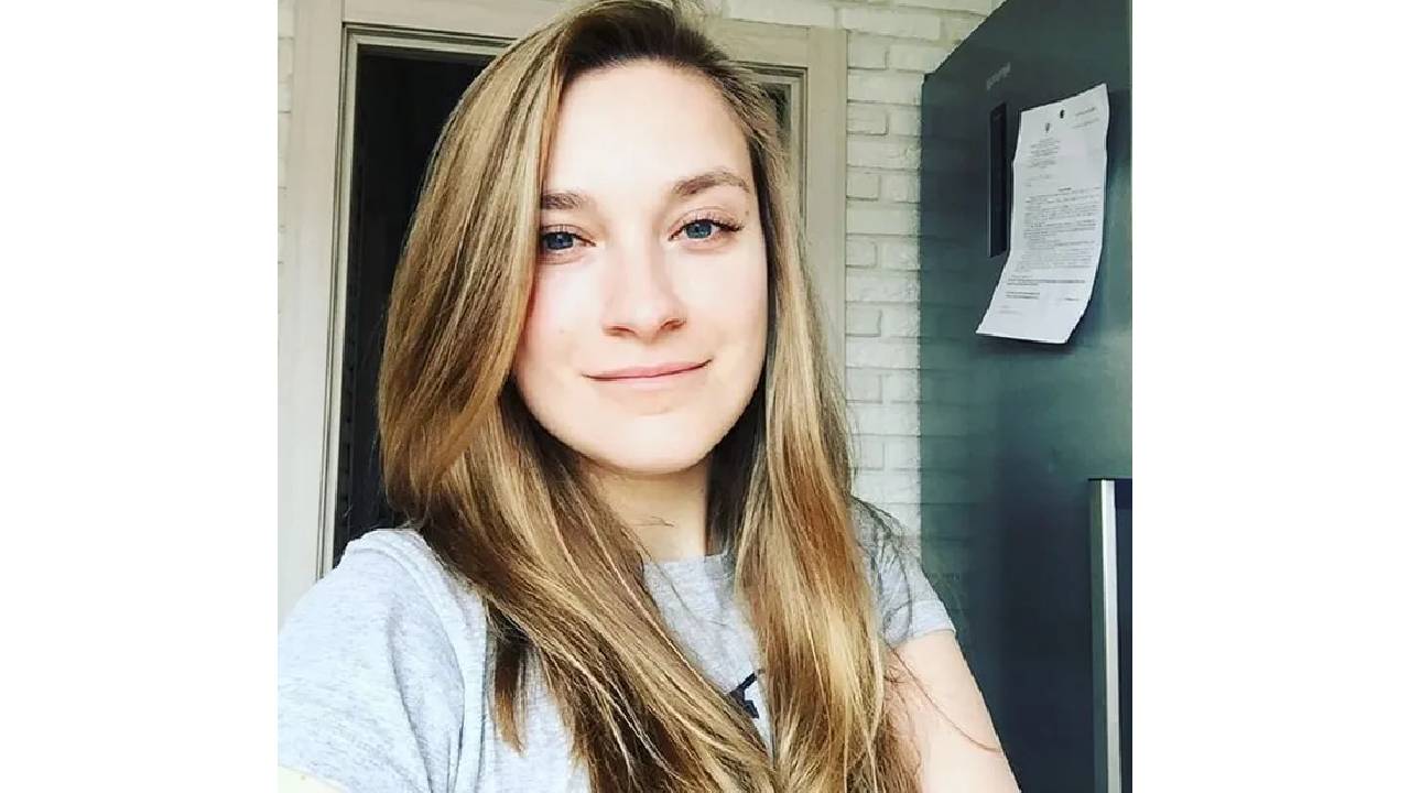 Анна Царева