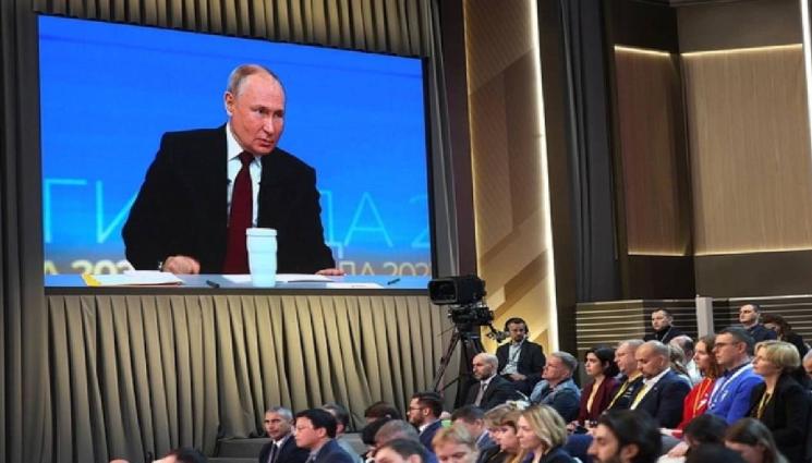 Путин журналисти - ГЪРМИ СКАНДАЛ: Политици от 