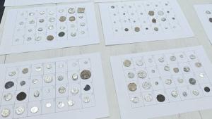 Митничари иззеха контрабандно пренасяни 1062 старинни монети един старинен пръстен