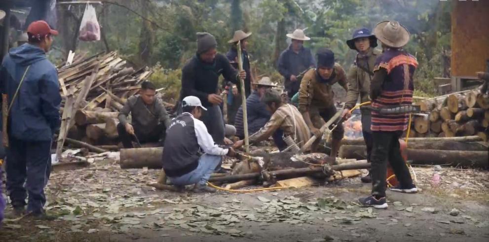 Ихо Митапо е природозащитник и ментор в приключенски туристически маршрути