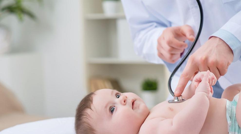 Спешни мерки срещу коклюш: Бебетата ще могат да бъдат ваксинирани по-рано