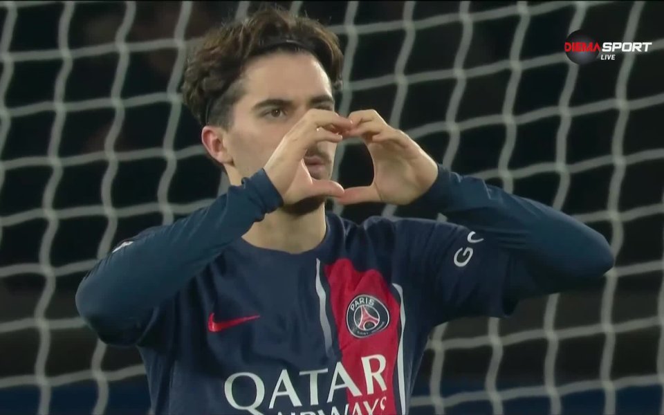 Малко след началото на втората част ПСЖ откри резултата срещу