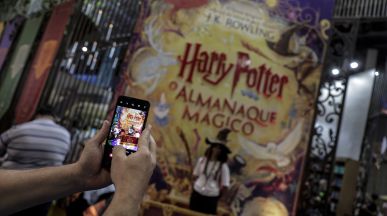 Продадоха книга за Хари Потър за 55 100 паунда