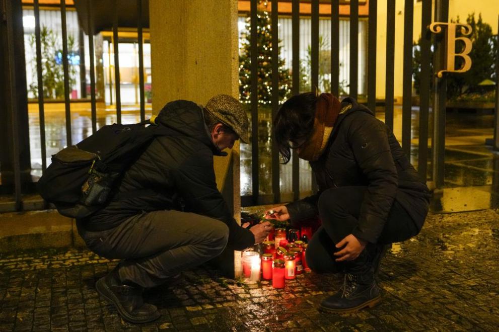 Чешката република обяви събота за ден на национален траур, след