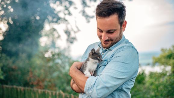 котка и собственик