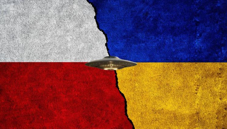 НЛО - СТРАШНО НАШЕСТВИЕ: НЛО нахлу в Полша от Украйна, вдигна армията