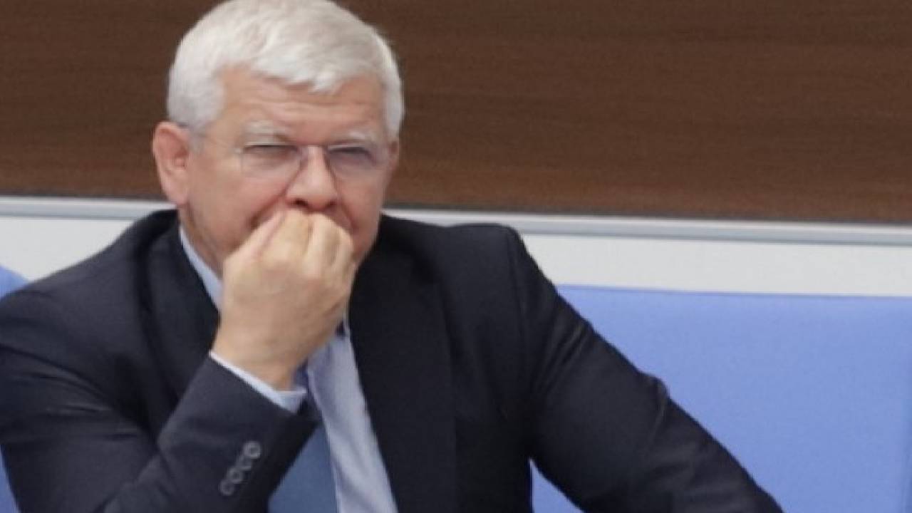 министър Кирил Вътев