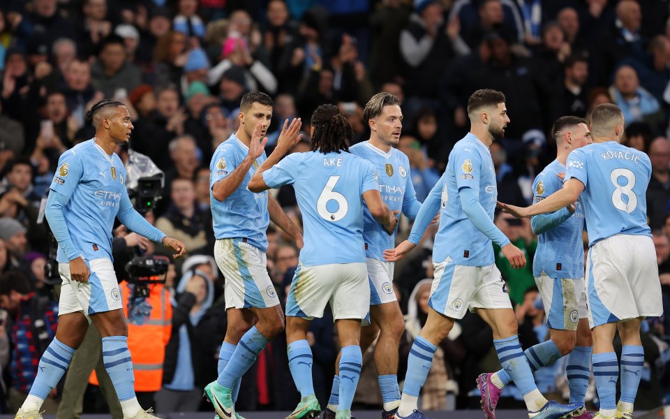 В Манчестър Сити определено настроението е приповдигнато в първите дни