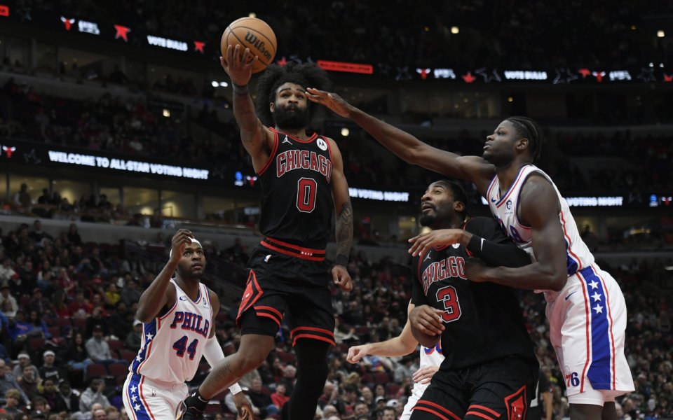 Демар Дерозън вкара 24 точки и Чикаго Булс надви със