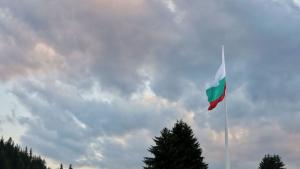 Знамето на Рожен се е разкъсало съобщиха общинските съветници на