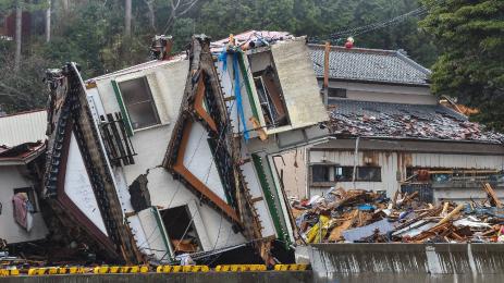 земетресение разрушения Япония