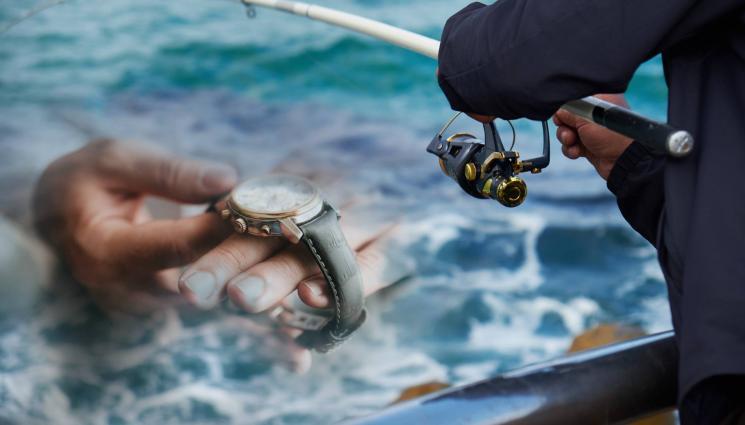 рибар часовник - АБСОЛЮТНО ЧУДО! Часовник спаси живота на рибар