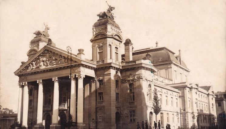 Народен театър - Топсцената на София през годините (СНИМКИ)