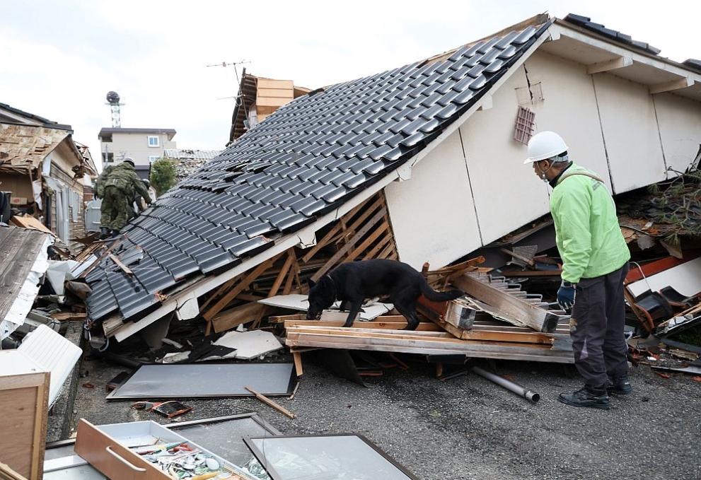 Земетресение с магнитуд 6,0 край централната част на Япония предизвика