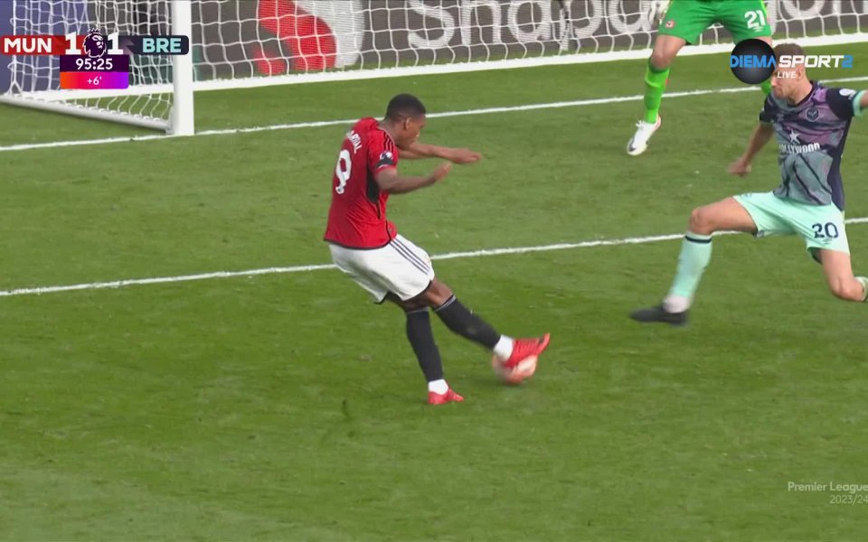 Част от пропуските на Антони Марсиал, които нападателят направи с