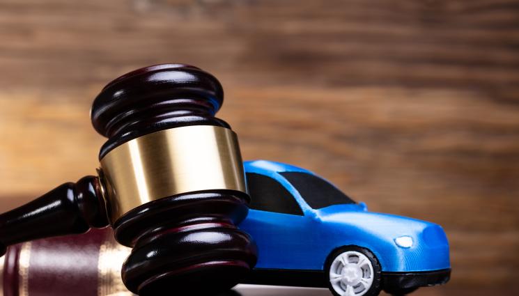 коли на търг - КОЙТО РАЗБИРА, ТУК СЕ СПИРА: НАП сложи Ягуар и Порше на тезгяха (СНИМКИ)