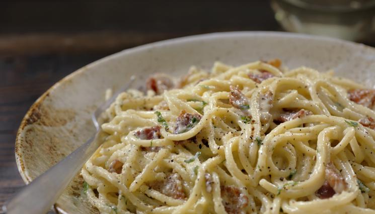 спагети - Специалитети с топено сирене