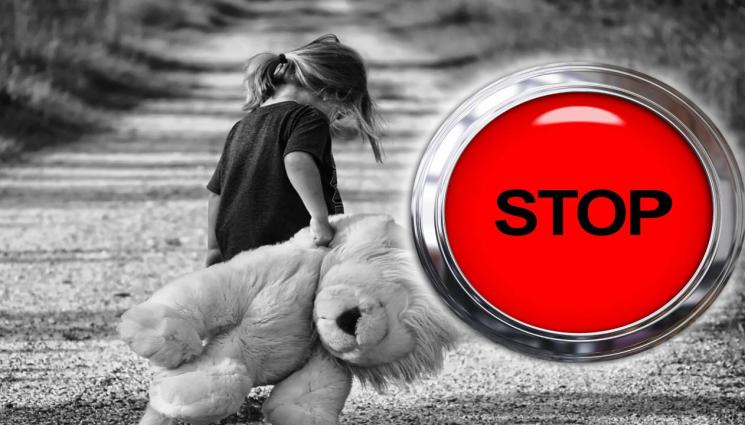 СТОП ДЕТЕ - Изверг накарал 8-годишно да наблюдава блудство с други малолетни!