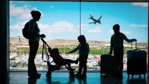 деца летище