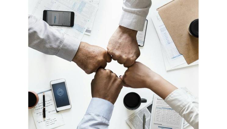 бизнес - ЗА СТАРТ В БИЗНЕСА: Дават 30 хил. на хора с увреждания