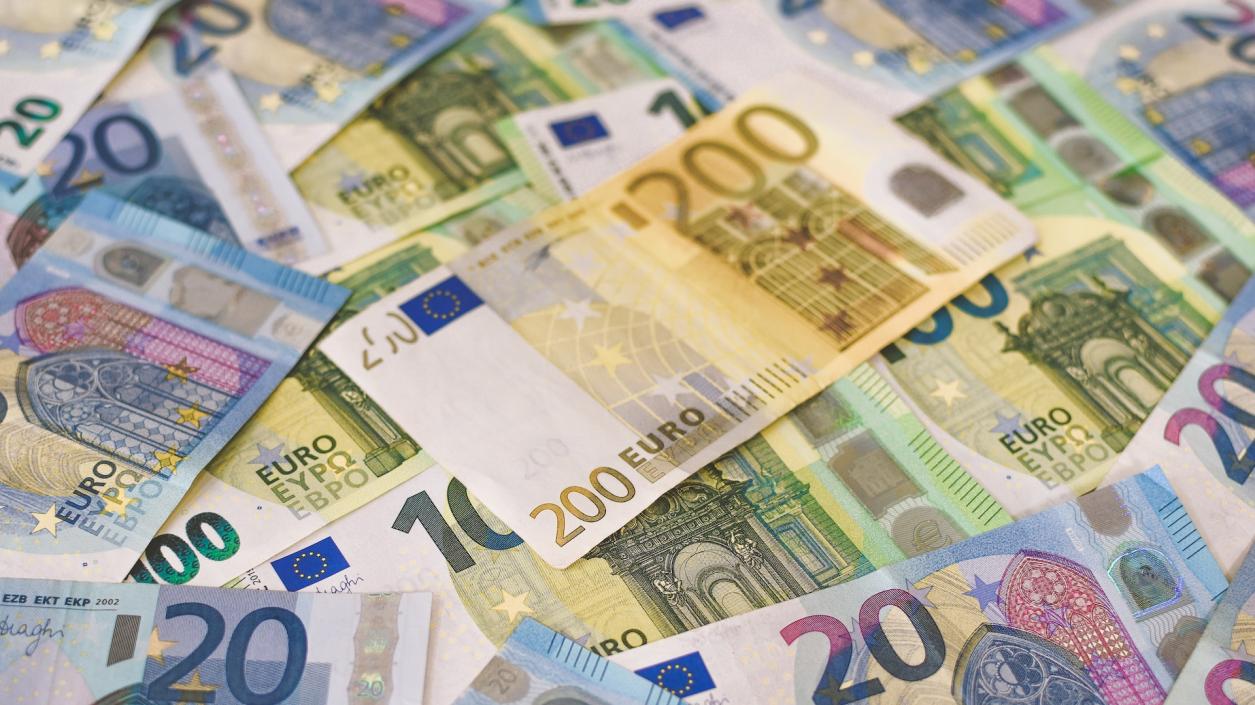 Светкавични преводи в евро за 10 секунди - вече е факт