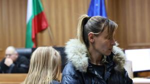 Стела Алексиева майката обвинена в малтретиране на 5 годишния си син