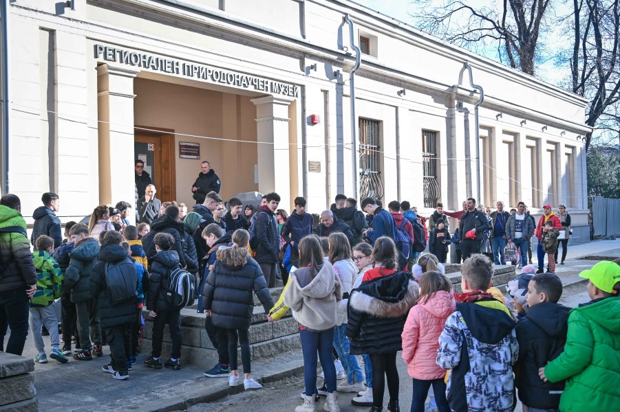 Христо Стоичков раздава автографи в Пловдив1