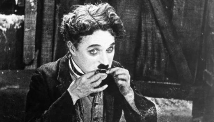 Чарли Чаплин - ЗЛАТНО ВРЕМЕ: В кухнята на Чарли Чаплин  (РЕЦЕПТА)