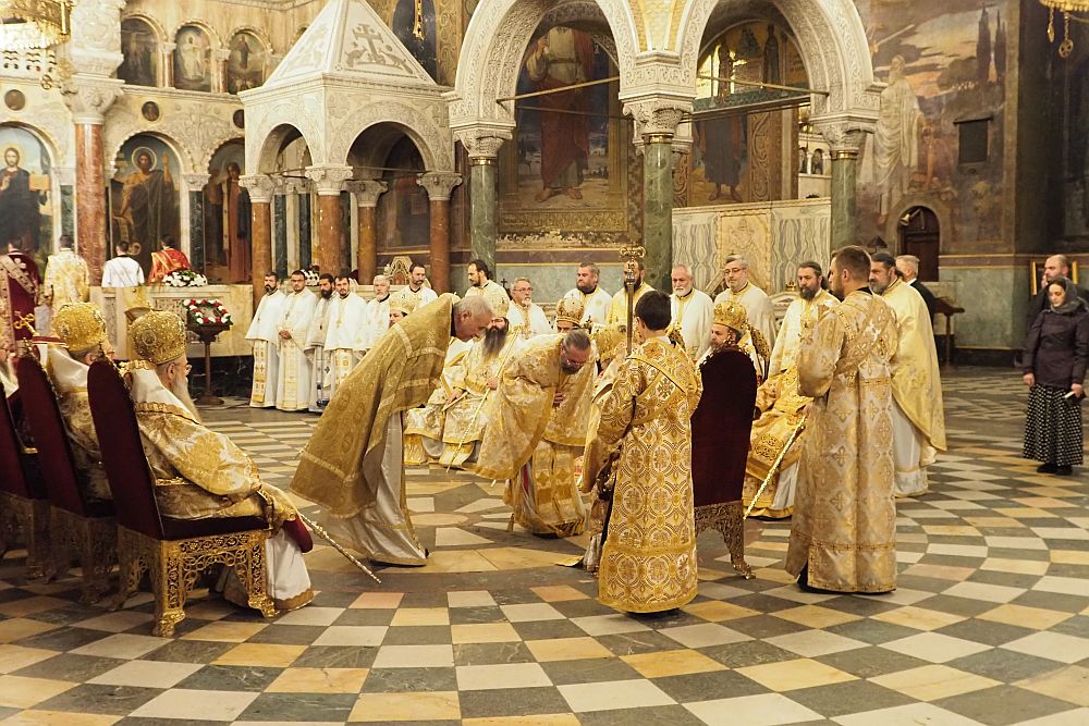 Литургия за именния ден на патриарх Неофит
