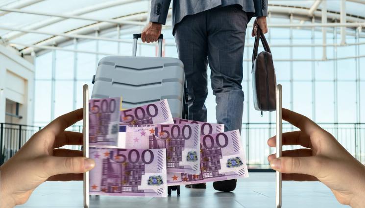 пращане на пари - Фонд плаща на туристи при фалит на туроператор