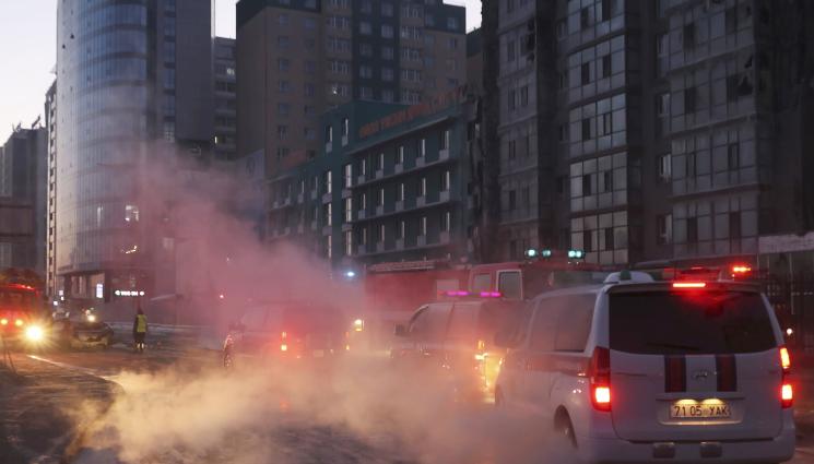 цистерна взрив - УЖАСЯВАЩО: Цистерна се взриви след сблъсък с кола, има много загинали и ранени